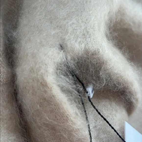 🌸SOLD🌸 NWT Jason Wu 100% Cashmere Sweater - Picture 4 of 7